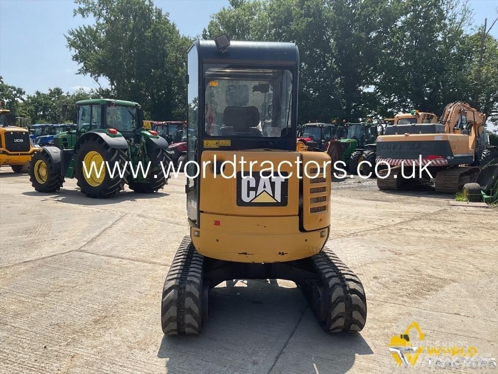CAT 302.7 D Minigravemaskiner