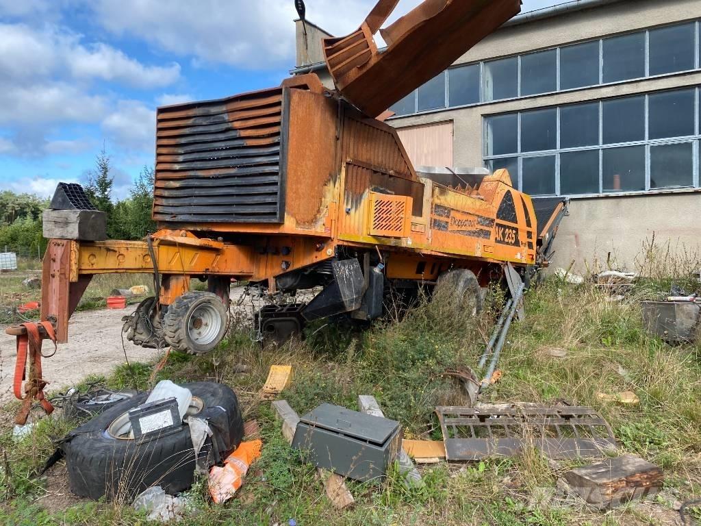 Doppstadt AK 230 Affaldskværn