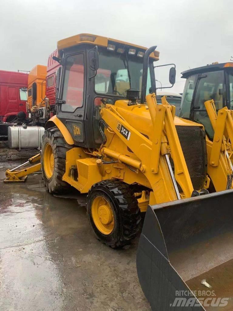 JCB 3 CX Rendegravere