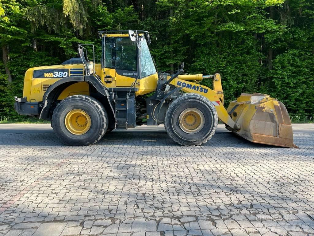 Komatsu WA 380-8 Læssemaskiner på hjul