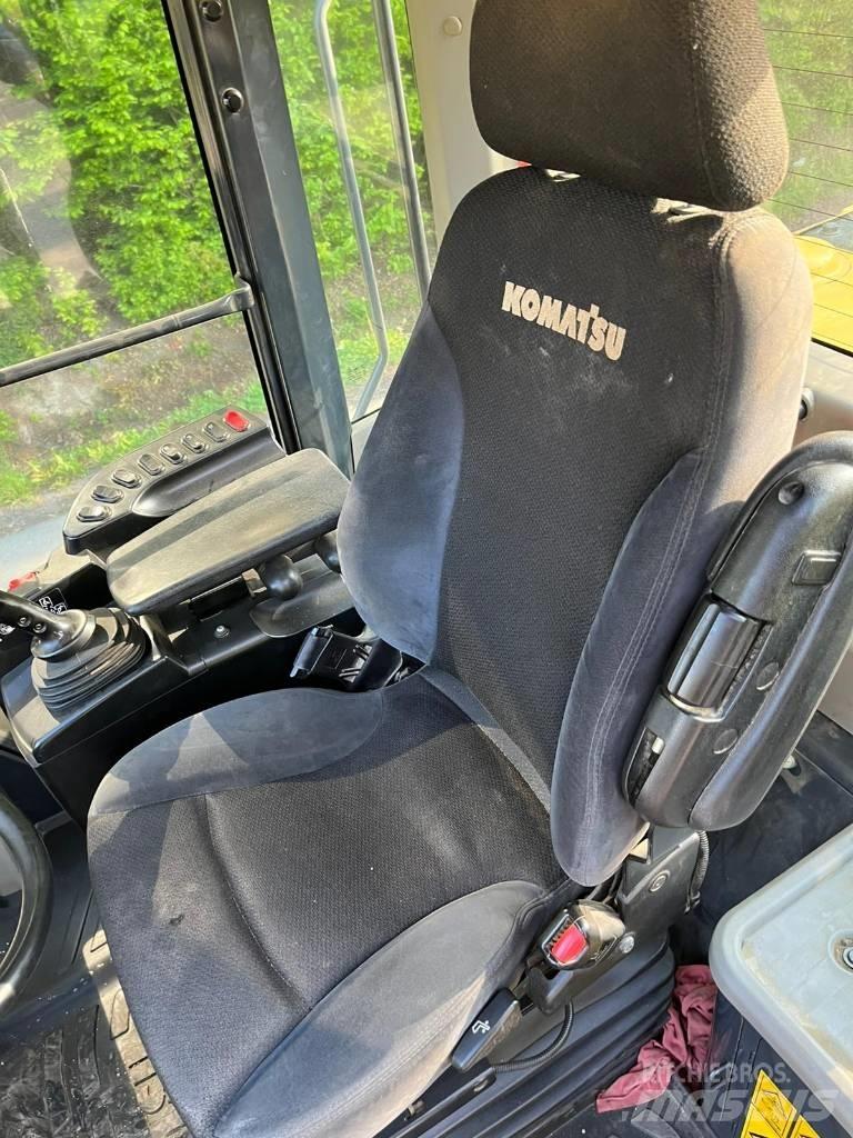 Komatsu WA 380-8 Læssemaskiner på hjul
