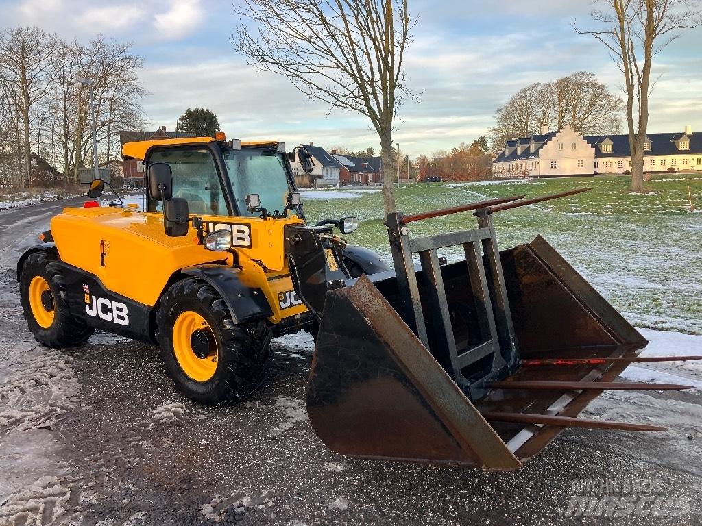 JCB 525-60 Teleskoplæssere til landbrug