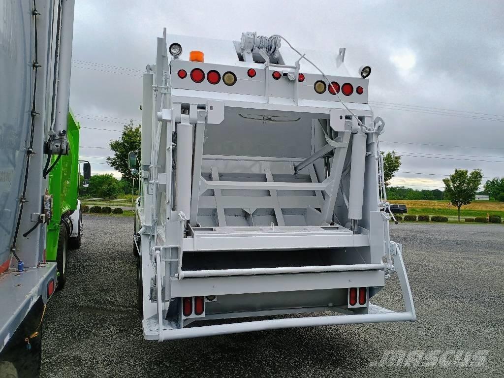 Sterling L7500 Renovationslastbiler