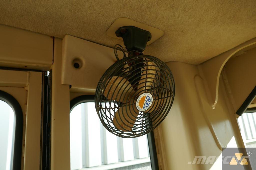 CAT 135H Vejhøvle / Gradere