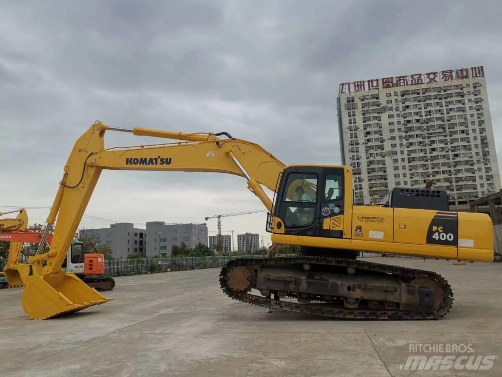 Komatsu PC 400-8 Gravemaskiner på larvebånd