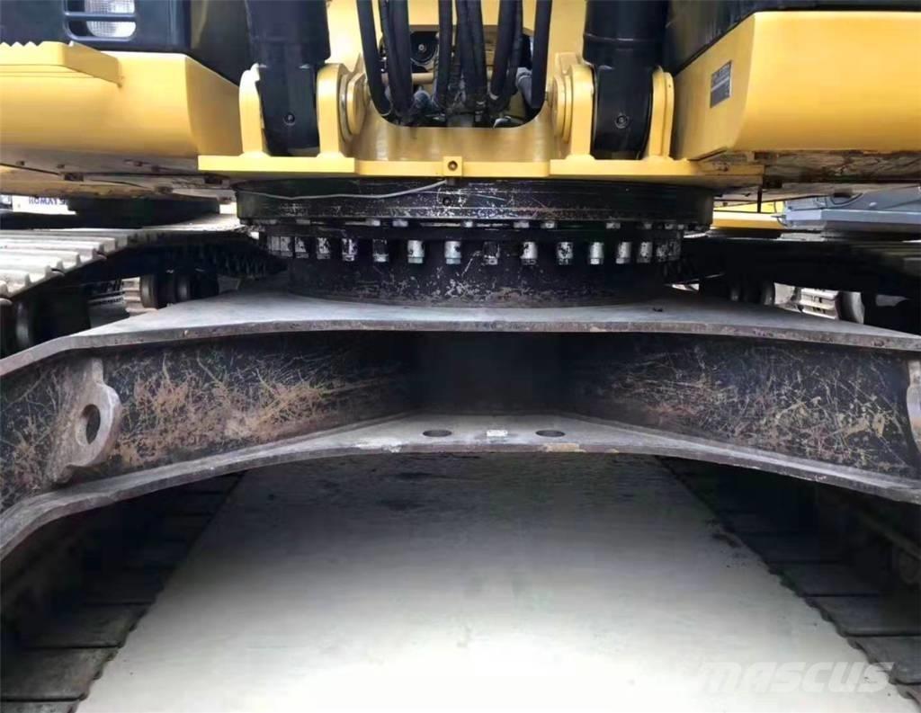 CAT 329D Gravemaskiner på larvebånd