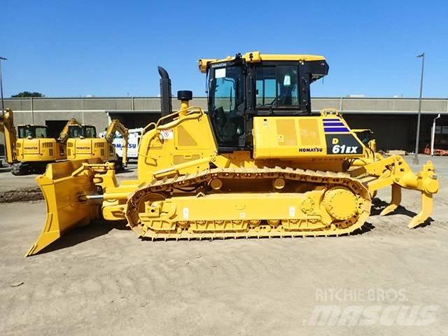 Komatsu D61EX-24 Bulldozer på larvebånd