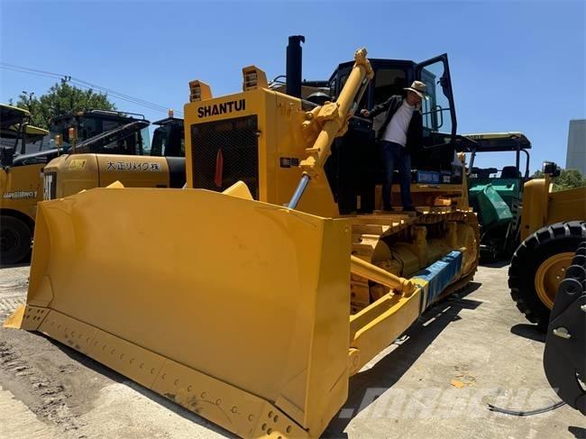 Shantui SD 32 Bulldozer på larvebånd