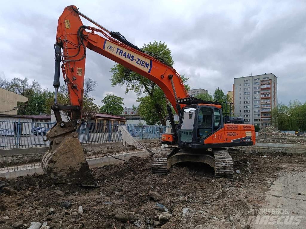 Doosan DX 300 LC-5 Gravemaskiner på larvebånd