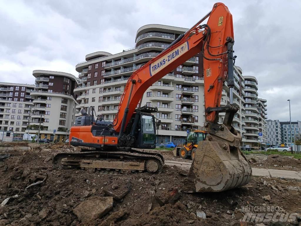 Doosan DX 300 LC-5 Gravemaskiner på larvebånd