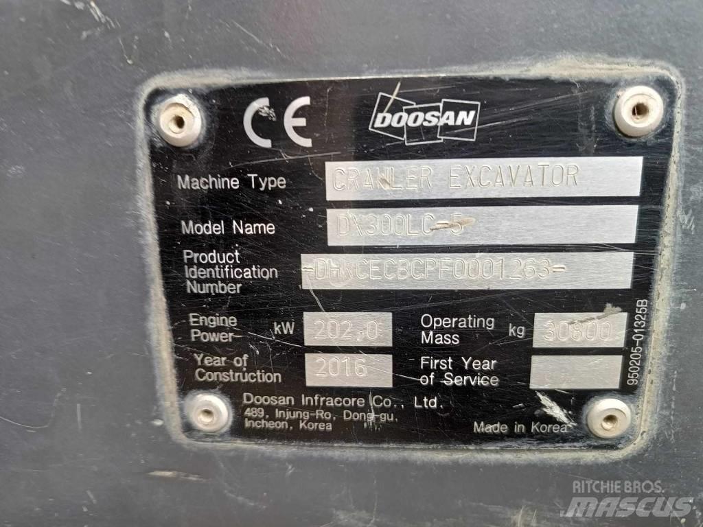 Doosan DX 300 LC-5 Gravemaskiner på larvebånd