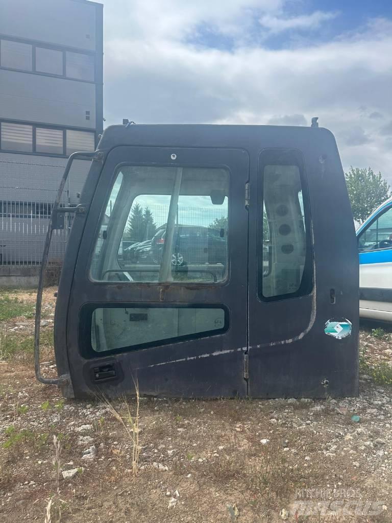 Hyundai 320 LC7A Gravemaskiner på larvebånd