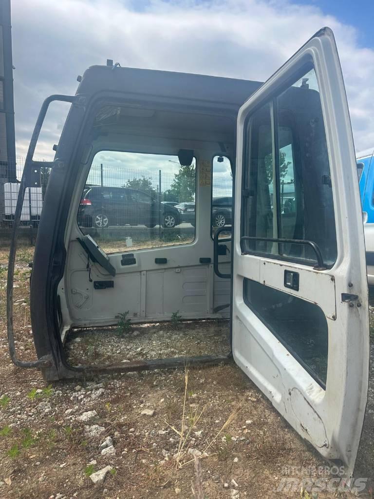 Hyundai 320 LC7A Gravemaskiner på larvebånd