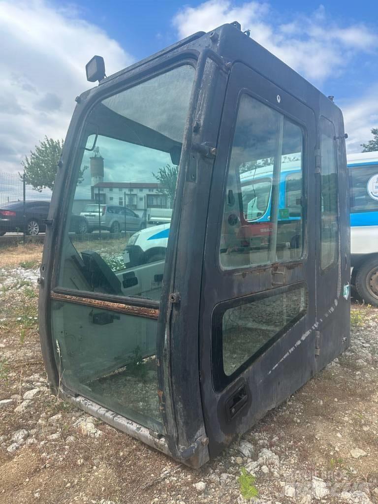 Hyundai 320 LC7A Gravemaskiner på larvebånd