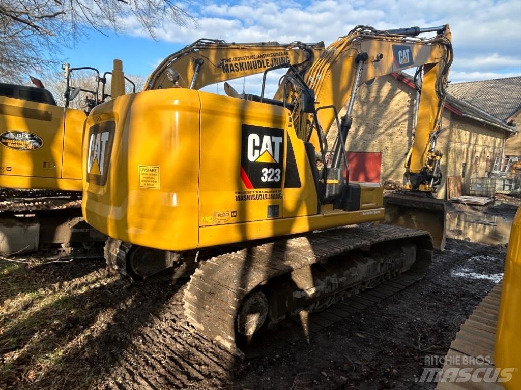 CAT 323 Nextgen Gravemaskiner på larvebånd