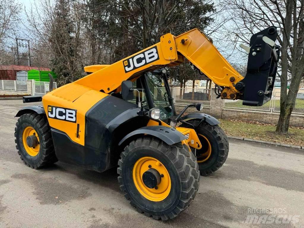 JCB 527-58 Teleskoplæssere til landbrug