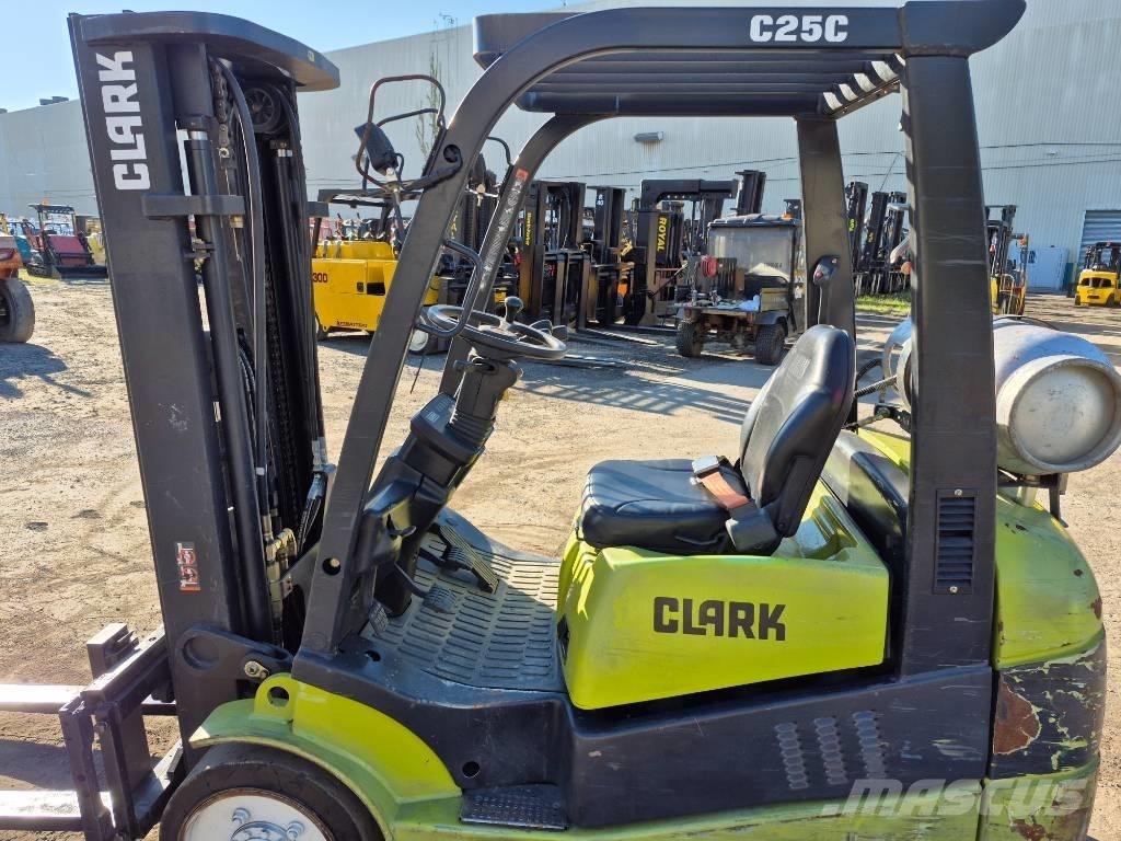 Clark C 25 CL Gaffeltrucks - andre
