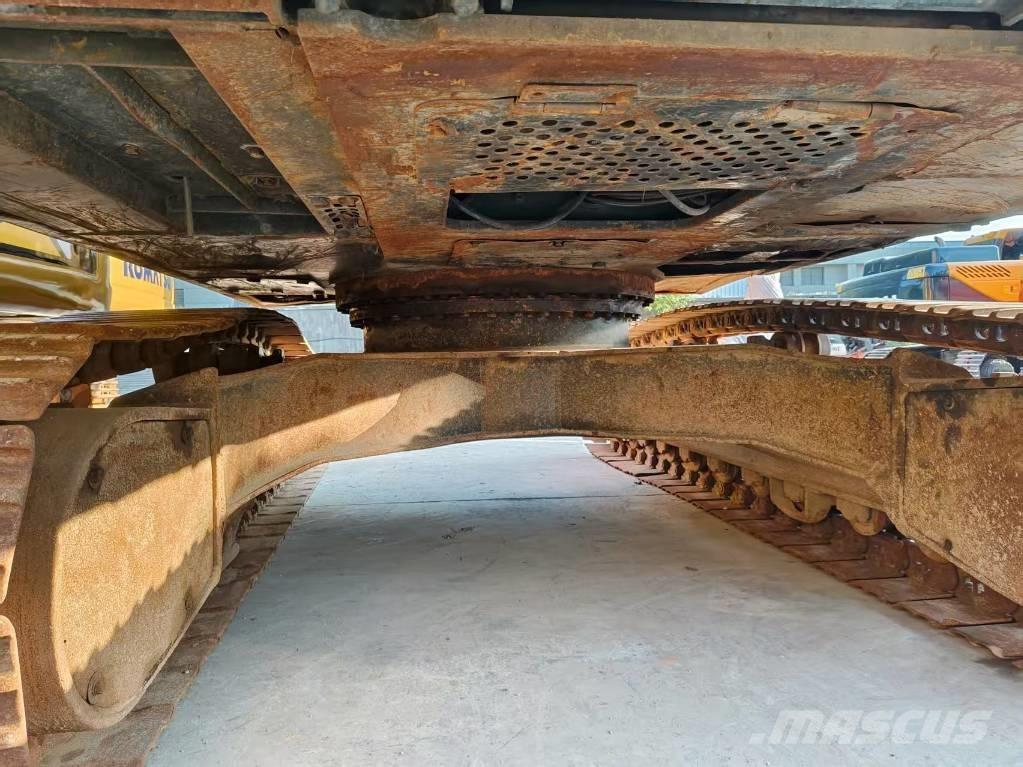 Hyundai R300LC-9S Gravemaskiner på larvebånd