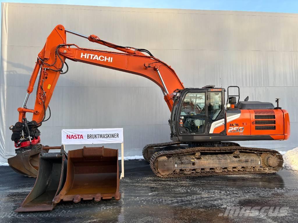 Hitachi ZX250LC-7 Gravemaskiner på larvebånd