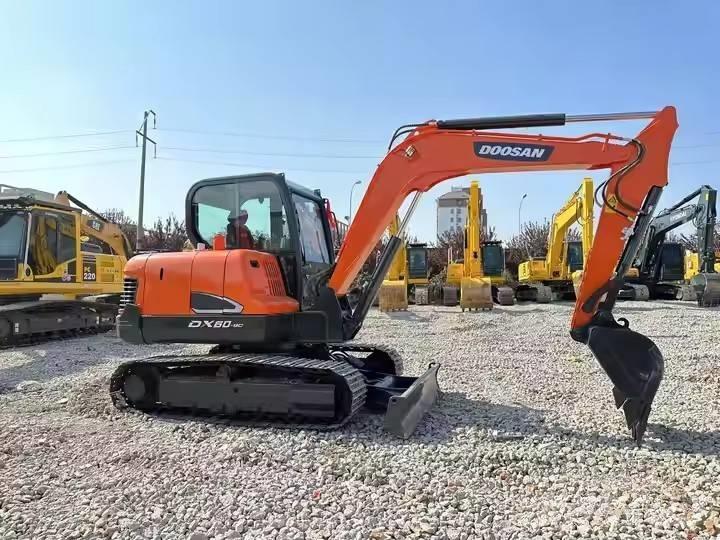 Doosan DX60-9C Gravemaskiner på larvebånd