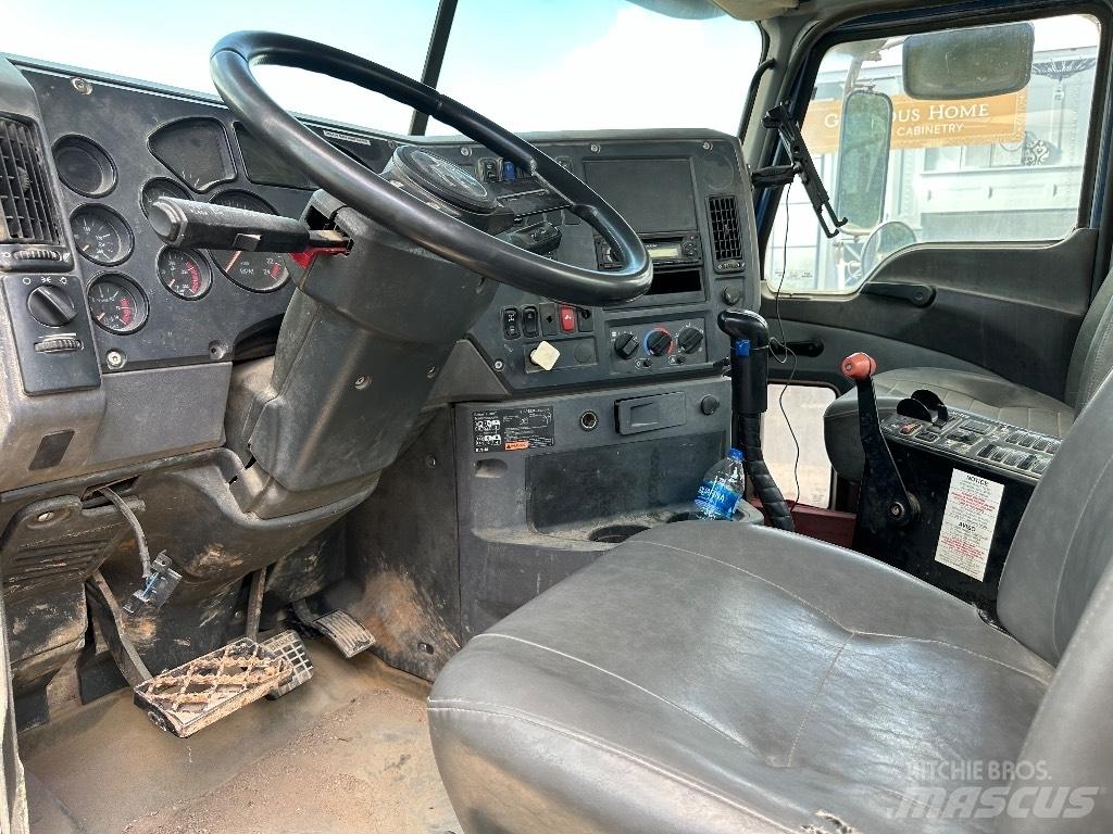 Mack GU 800 Andre lastbiler