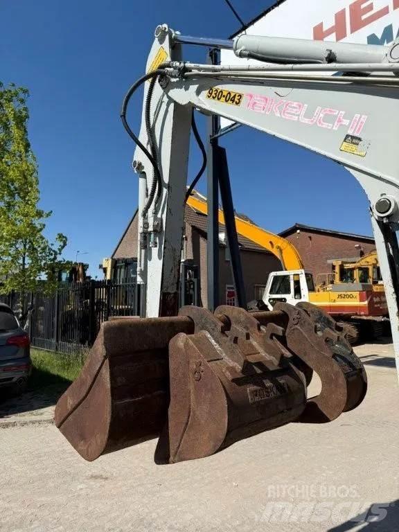 Takeuchi TB125 Minigravemaskiner
