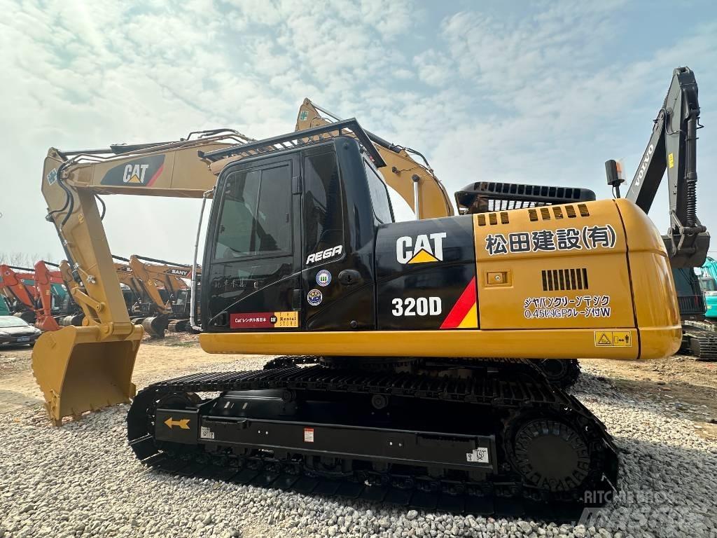 CAT 320 D Midi-gravemaskiner 7t - 12t