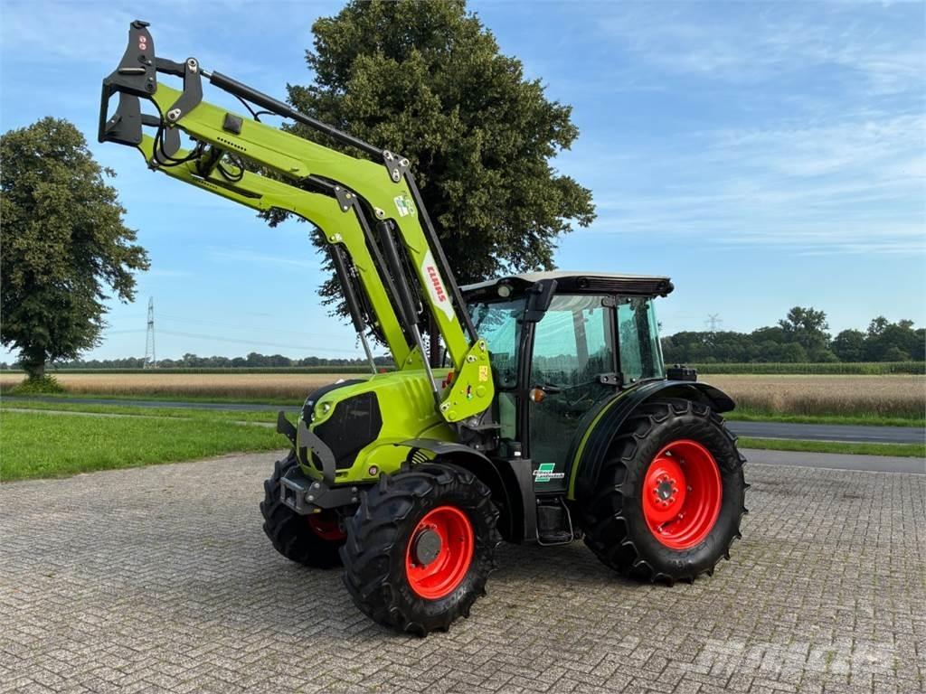 CLAAS Elios 220 Traktorer