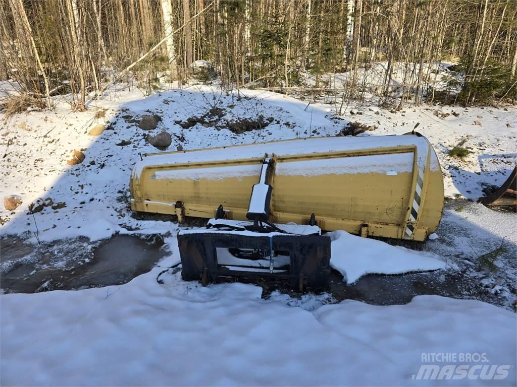 Rote 320 alueaura Sneskovle og -plove