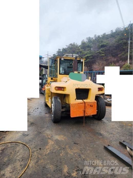 Hyundai 100D Gaffeltrucks - andre