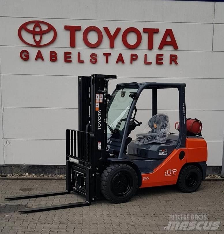 Toyota 02-8FGJF35 LPG gaffeltrucks