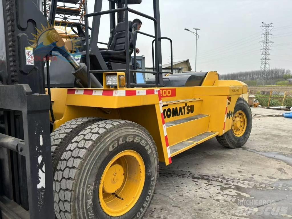 Komatsu FD 200 Diesel gaffeltrucks
