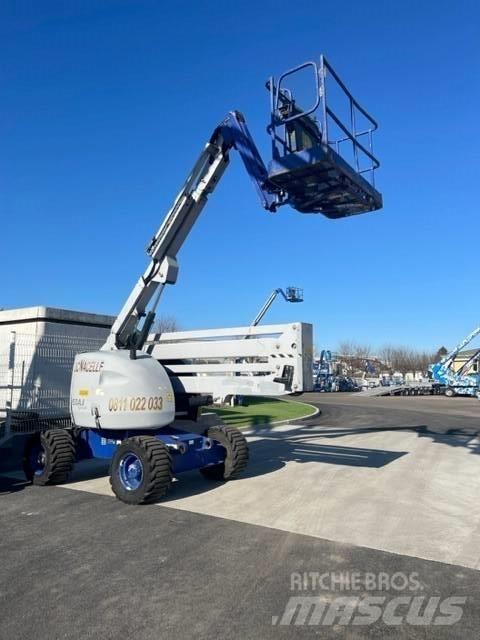 JLG 450 AJ Bomlifte med knækarm