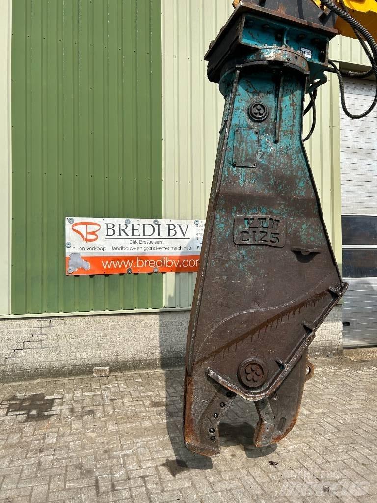 JCB JS 150 W Gravemaskiner på hjul