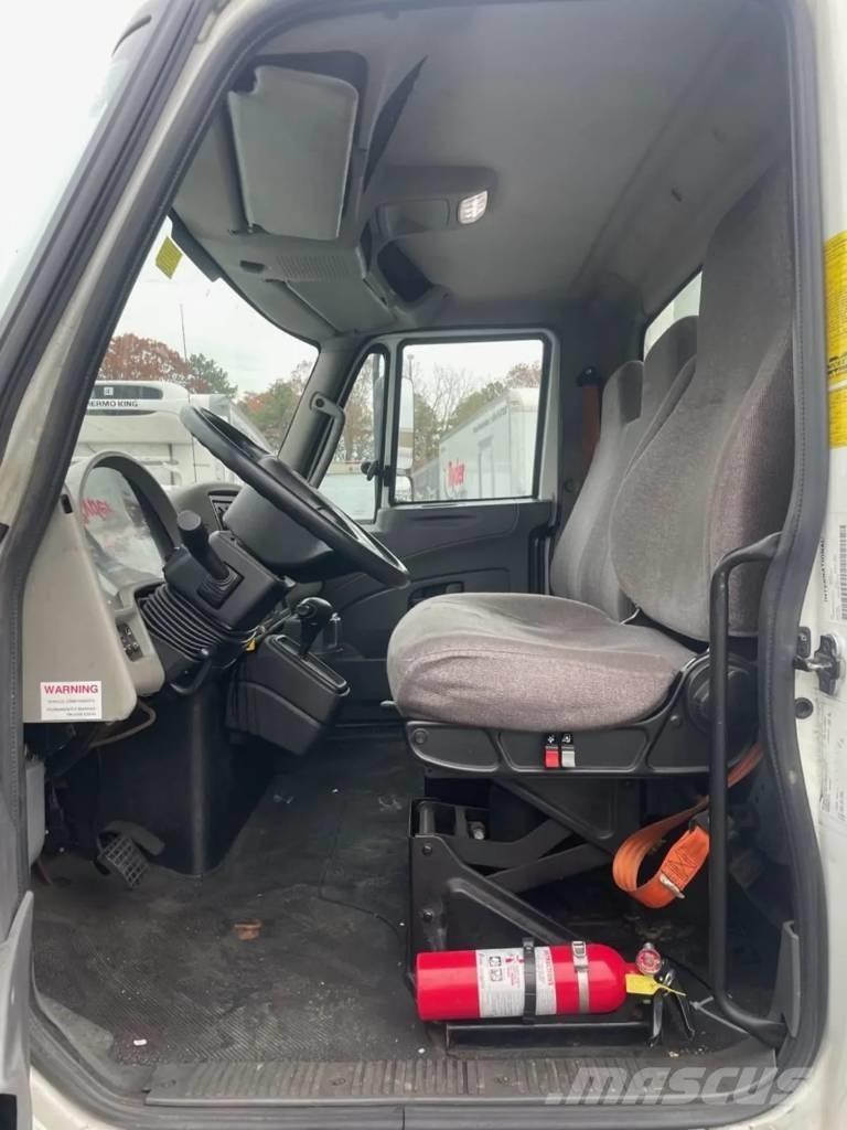 International 4300 Lastbiler til transport af drikkevarer