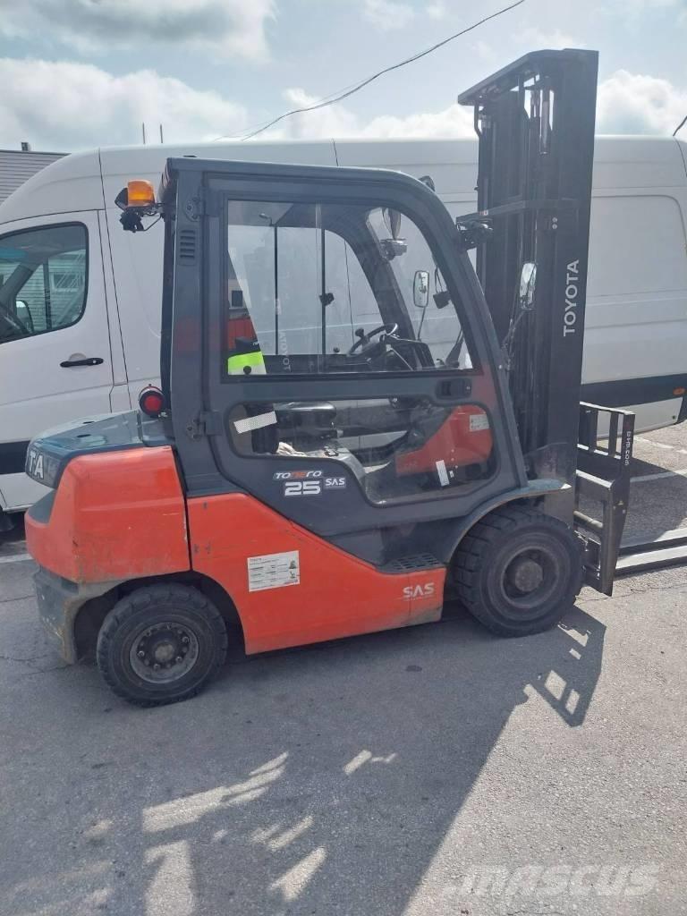 Toyota 02-8FDF25 Diesel gaffeltrucks