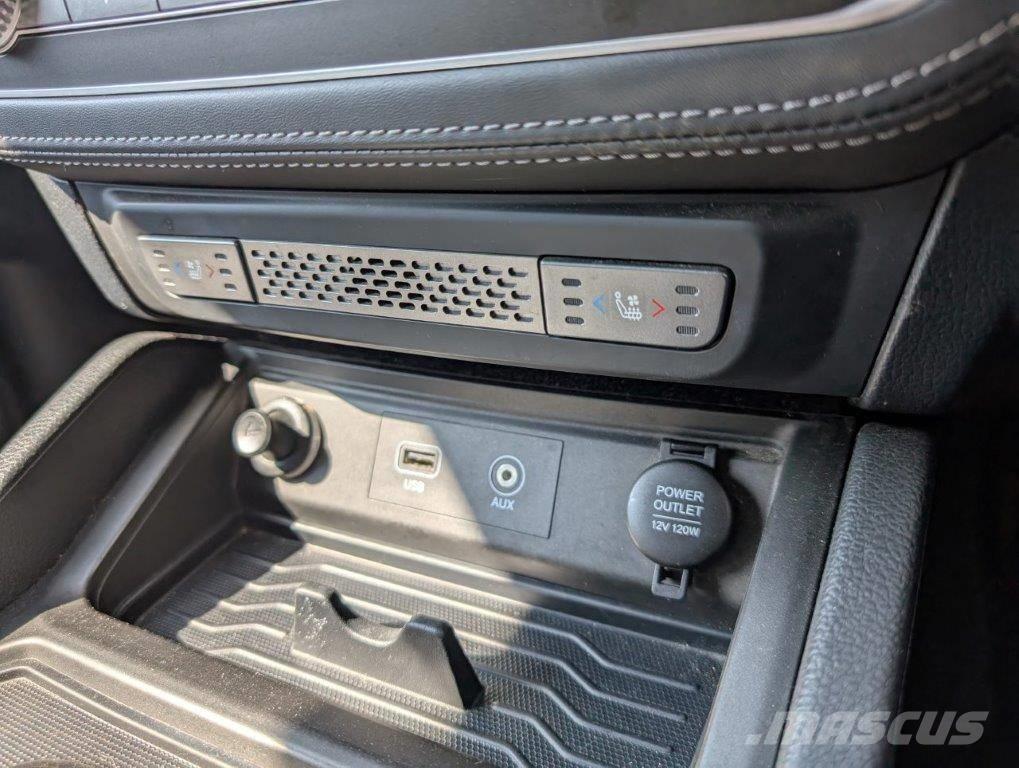 Ssangyong Musso Biler