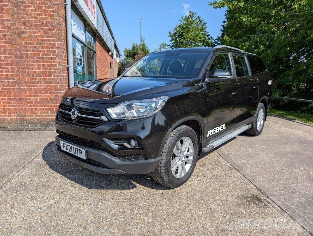 Ssangyong Musso Biler