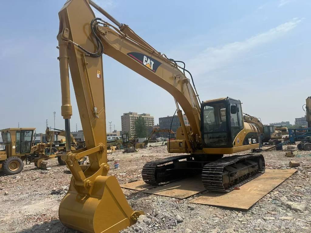 CAT 320 C L Gravemaskiner på larvebånd