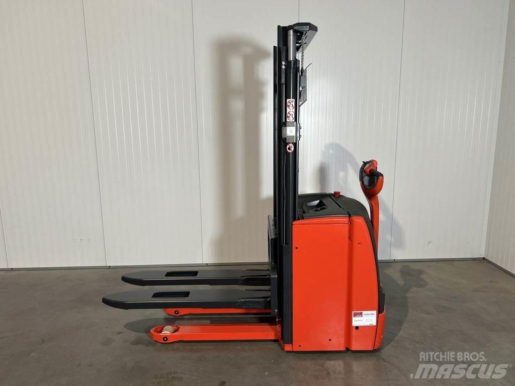 Linde L14 Gaffelstabler med gående fører