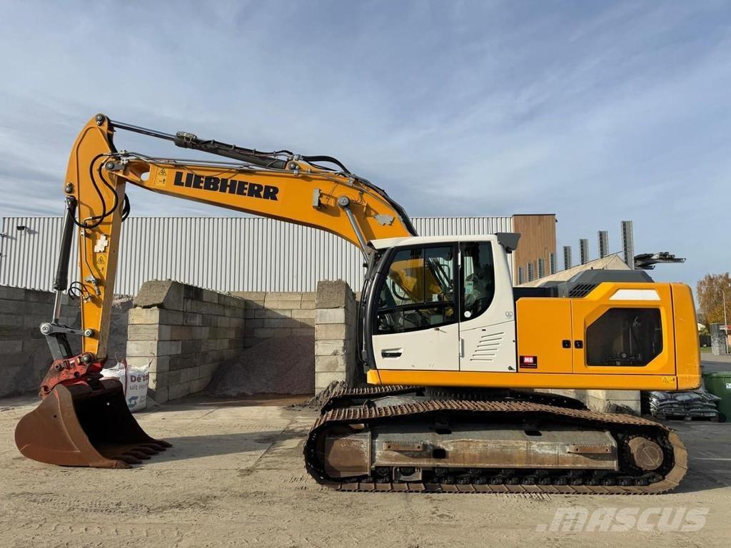 Liebherr R922 LC Gravemaskiner på larvebånd