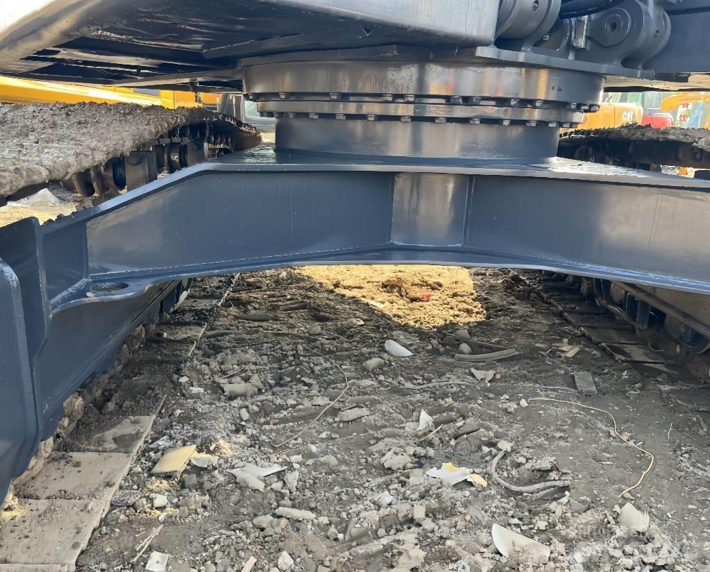 Volvo EC 220 Gravemaskiner på larvebånd