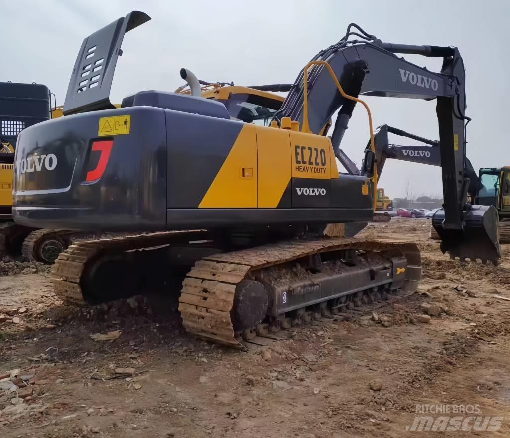 Volvo EC 220 Gravemaskiner på larvebånd