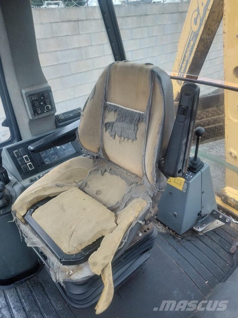 CASE 580 SLE Rendegravere