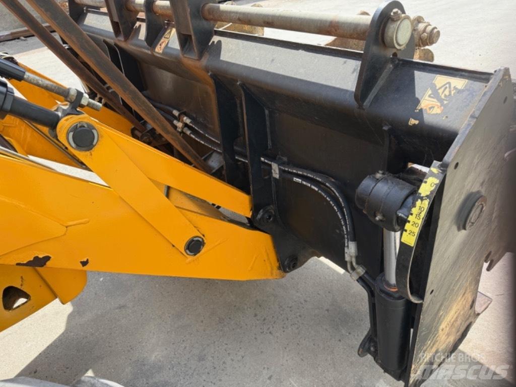 JCB 3 CX Rendegravere
