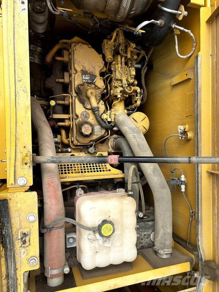 CAT 313FL Gravemaskiner på larvebånd