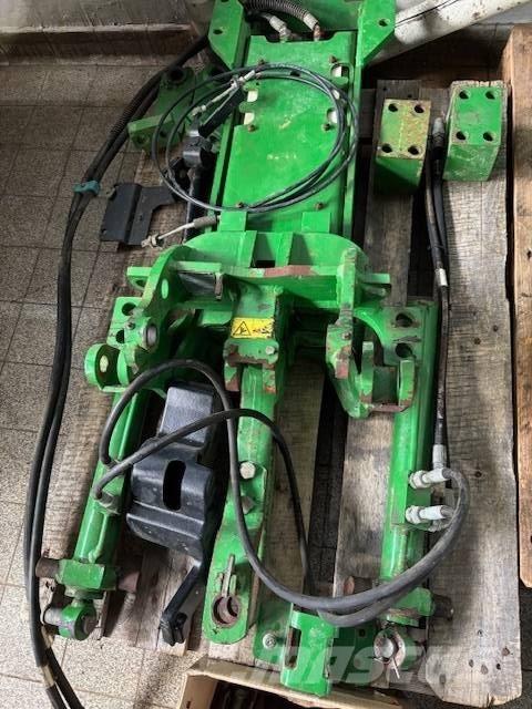 John Deere Hitch Traktorer
