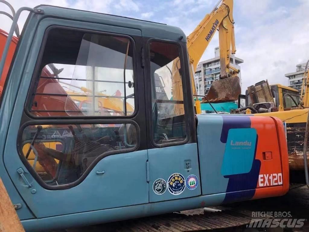 Hitachi EX 120-3 Gravemaskiner på larvebånd
