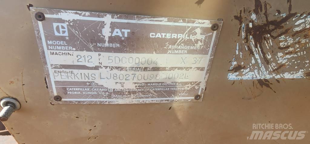 CAT 212 Gravemaskiner på hjul