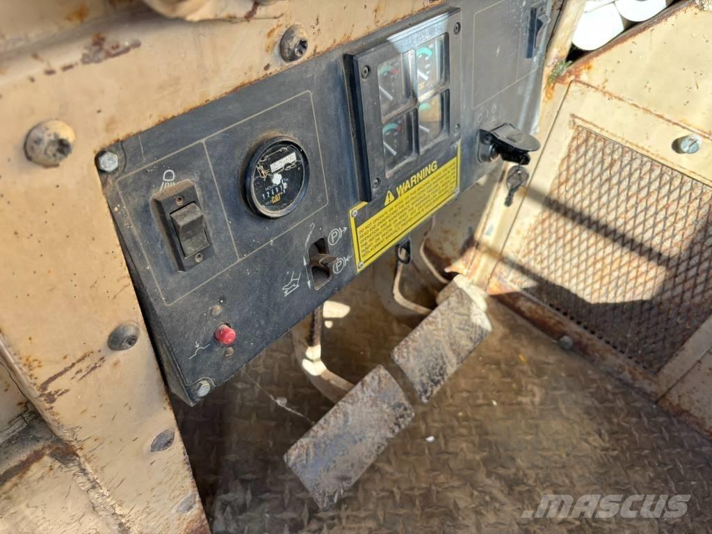 CAT D 5 C Bulldozer på larvebånd